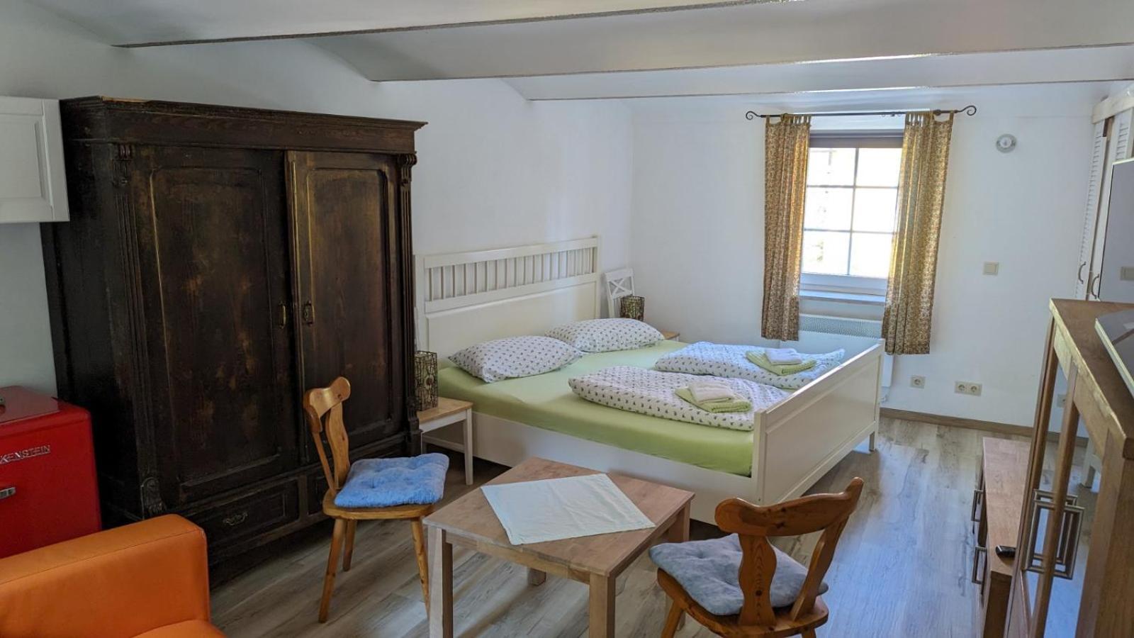 Fuenf Linden Hotel Straupitz Kamer foto