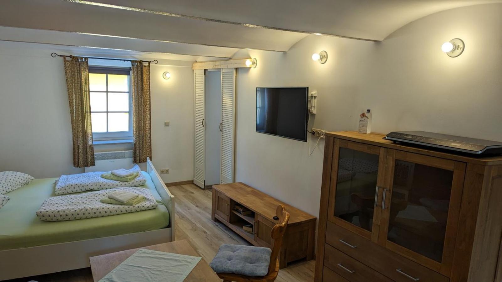 Fuenf Linden Hotel Straupitz Kamer foto